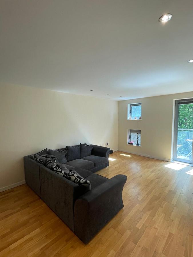 2 Bedroom Apartment In Leeds City Centre מראה חיצוני תמונה